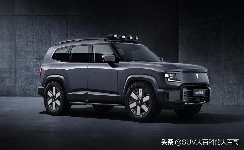 国产方盒子SUV+1，深蓝汽车G318官图发布。

尺寸4998/1985/19