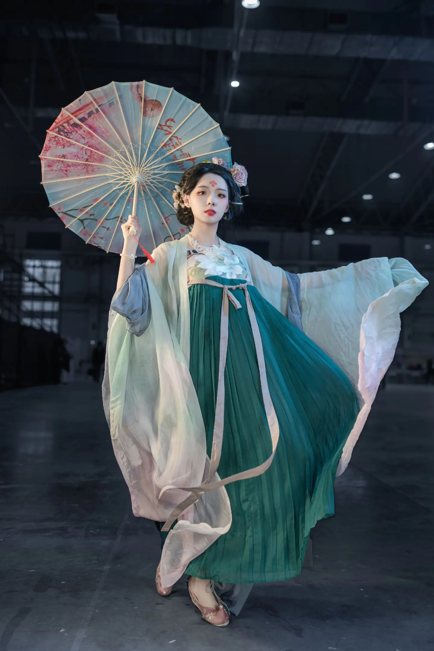 柔和之美。出镜：橙子