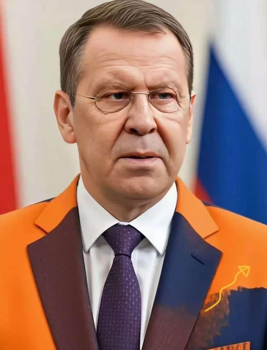 就在刚刚
俄罗斯正式宣布了

11月8日，俄罗斯外长拉夫罗夫称，俄方迄今未通过外