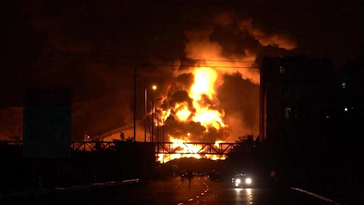 以色列把伊朗的天然气管道炸了，40%的供气说断就断，特朗普立马跳出来摆手：别看我