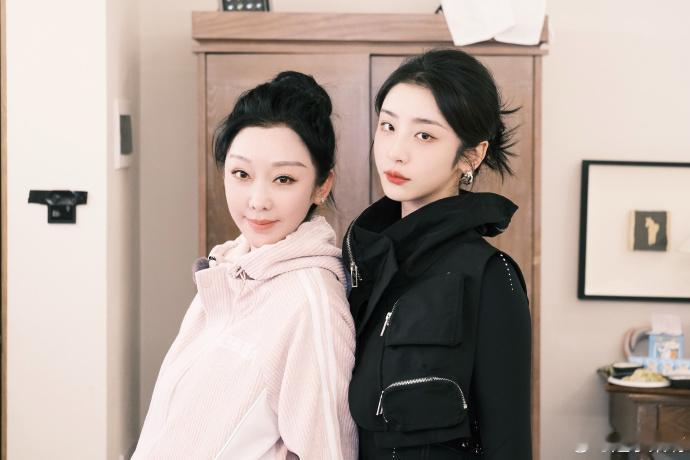 #赵小棠被劝做哑巴美女#赵小棠简直不要太可爱，对于这样的说法而言也是非常的真实，