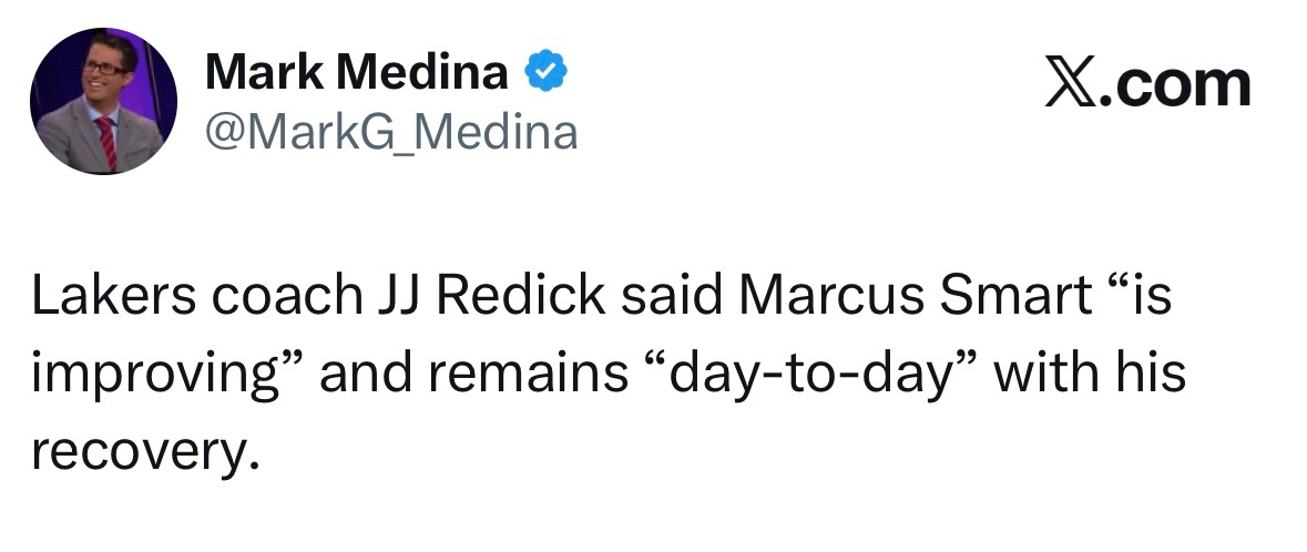 雷迪克表示，斯玛特恢复情况“正在好转”，仍处于“逐日观察”状态。 