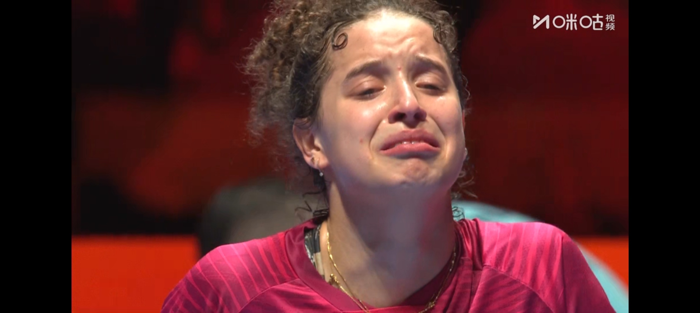 小孩姐大哭哈哈哈哈哈哈哈 