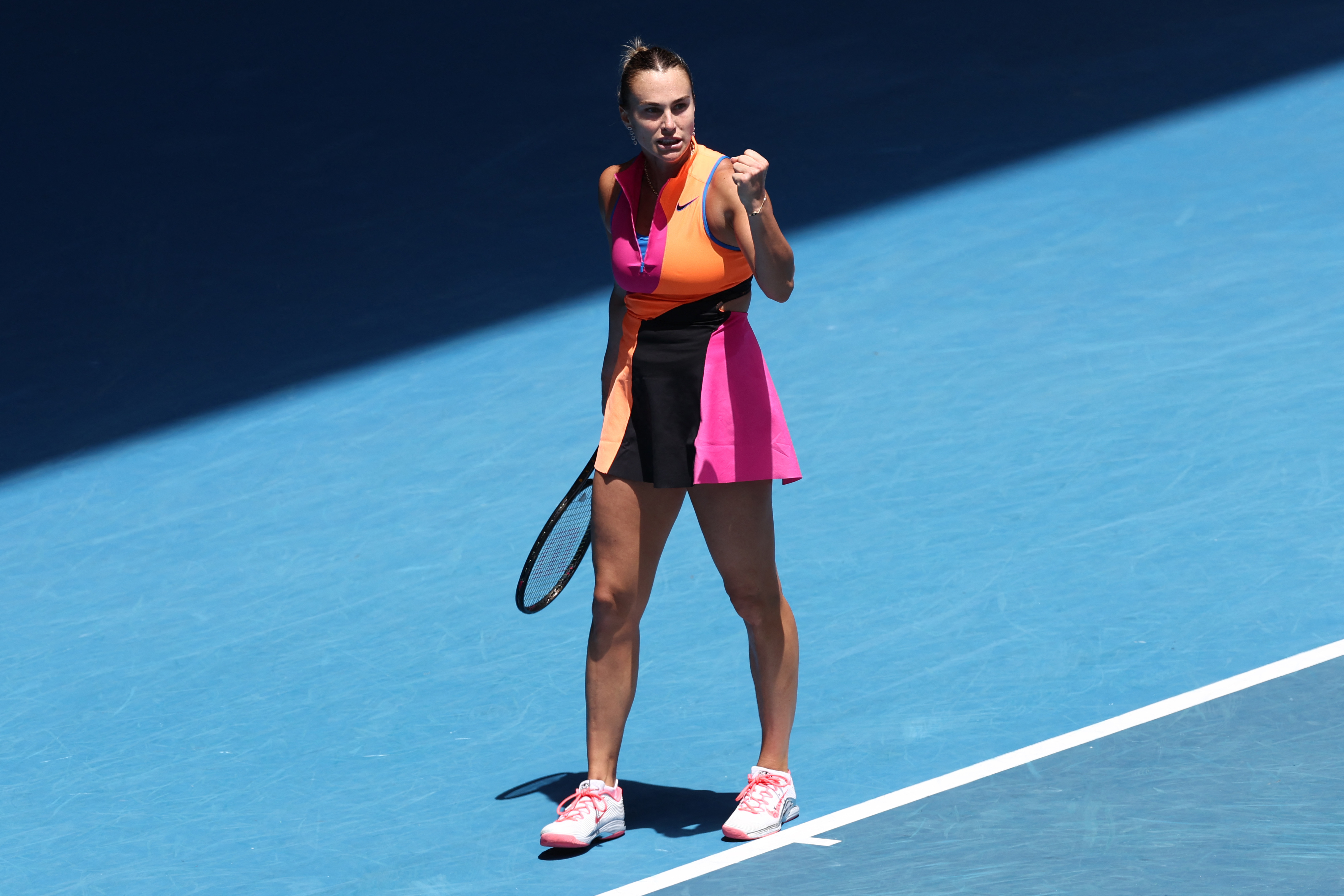 大满贯抢七20连胜亮数据 2023年法网迄今，萨巴伦卡在大满贯赛场已经连续赢下2