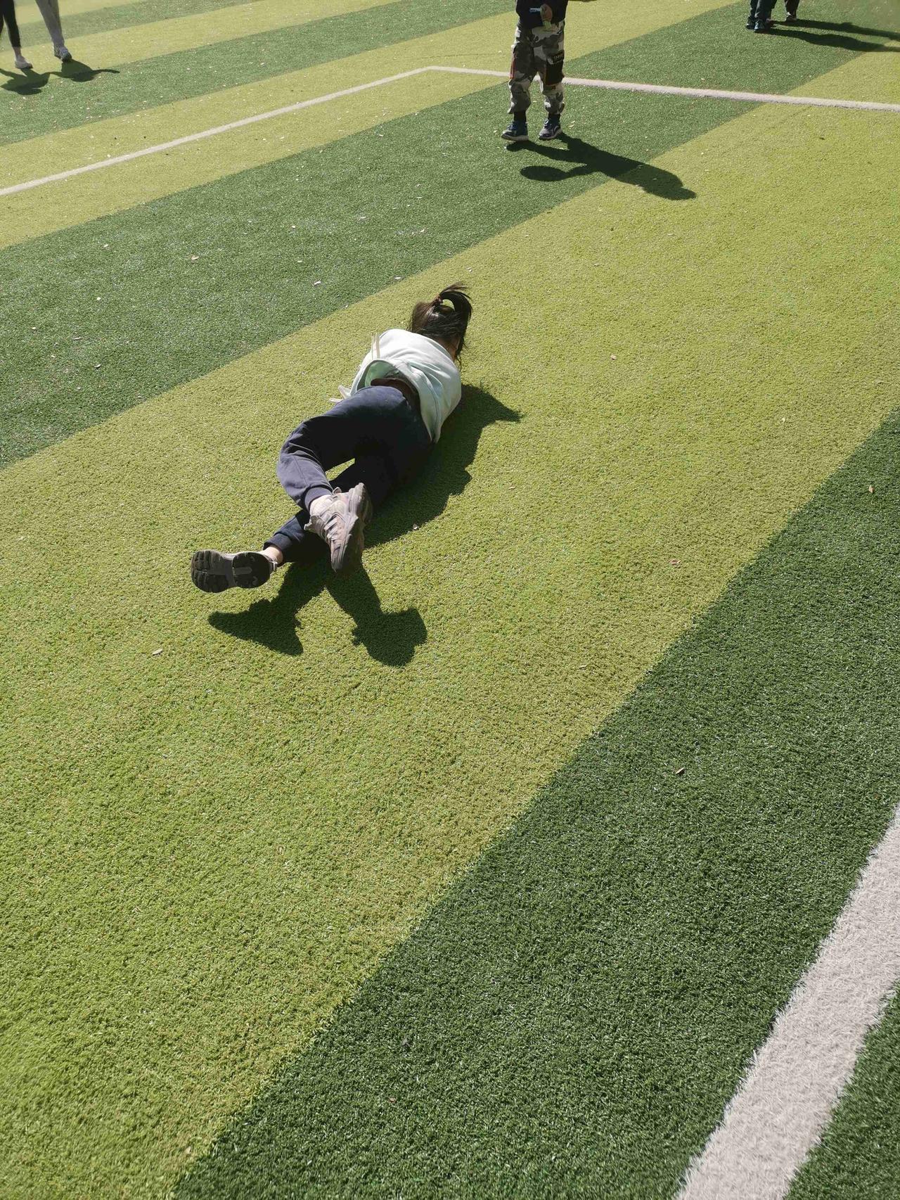 我的今日状态：💪🏻充满干劲
我这里的天气：☀️晴天
今天下午幼儿园有活动，不