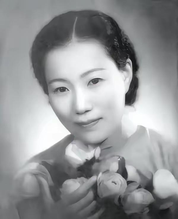 抗战胜利后，宋子文与盛爱颐的那次碰面，成了不少人谈论民国风骨的注脚。

据公开记
