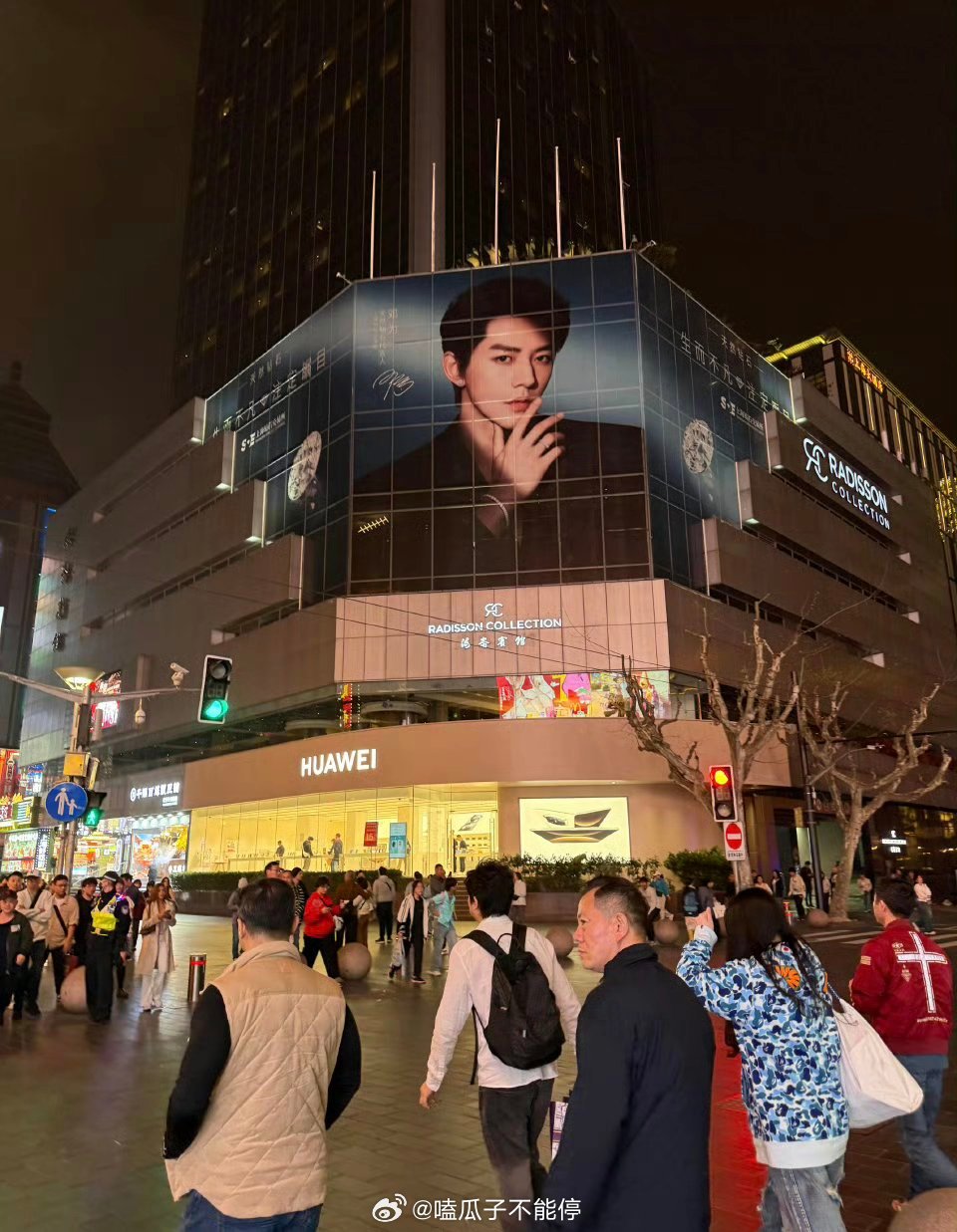 邓为上海天然钻石超大屏地广也太帅了 