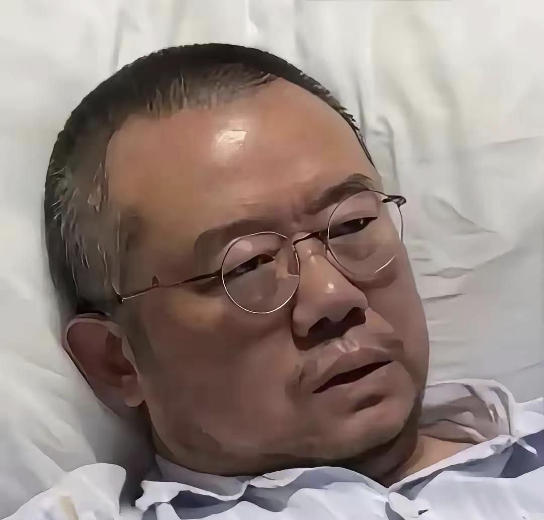 一位医生说：
“少吃，可以规避90%的疾病。
空腹10小时，肝脏的糖原就消化殆尽
