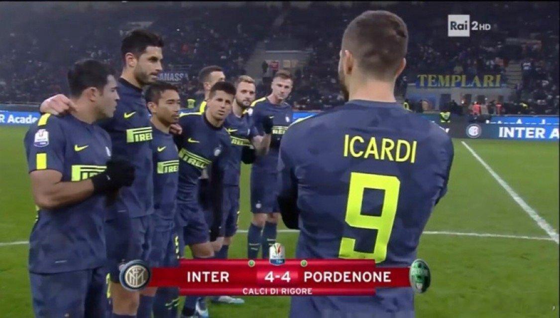 国际米兰上一次在点球大战中获胜是在 2017 年意大利杯对阵波代诺内的比赛中国际