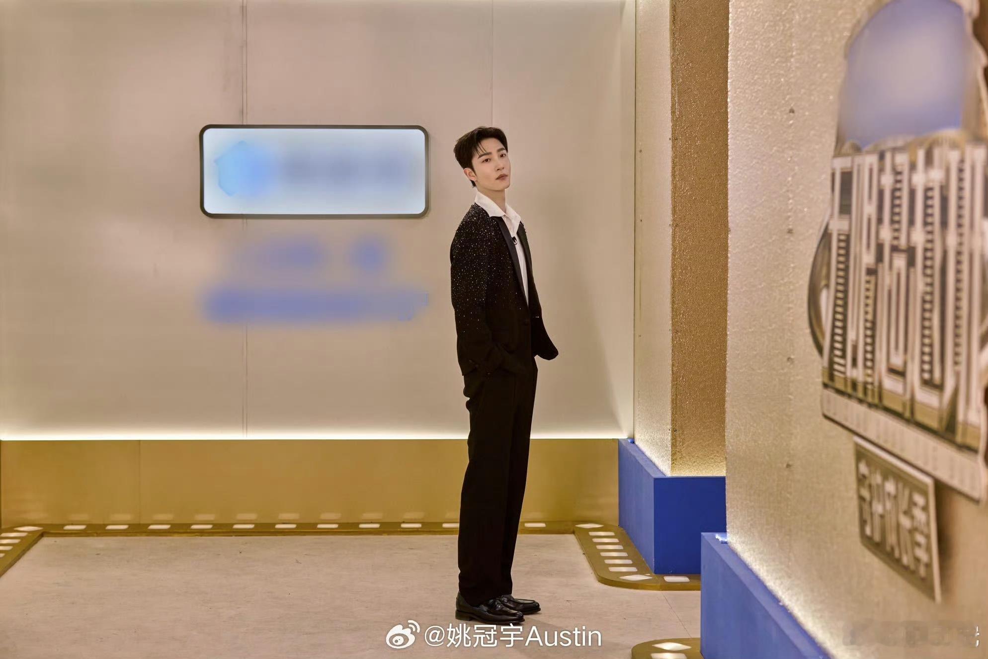 姚冠宇加饭哥姚冠宇演情侣把软饭吃出硬气感 无限超越班名场面预定！姚冠宇演男友也太