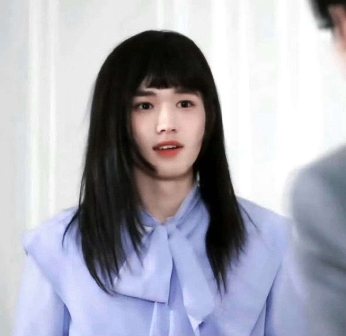 宋亚轩宋小花 宋小花带着小花花来啦💐🌸我们的文案大师真是又可爱又抽象宋亚轩说