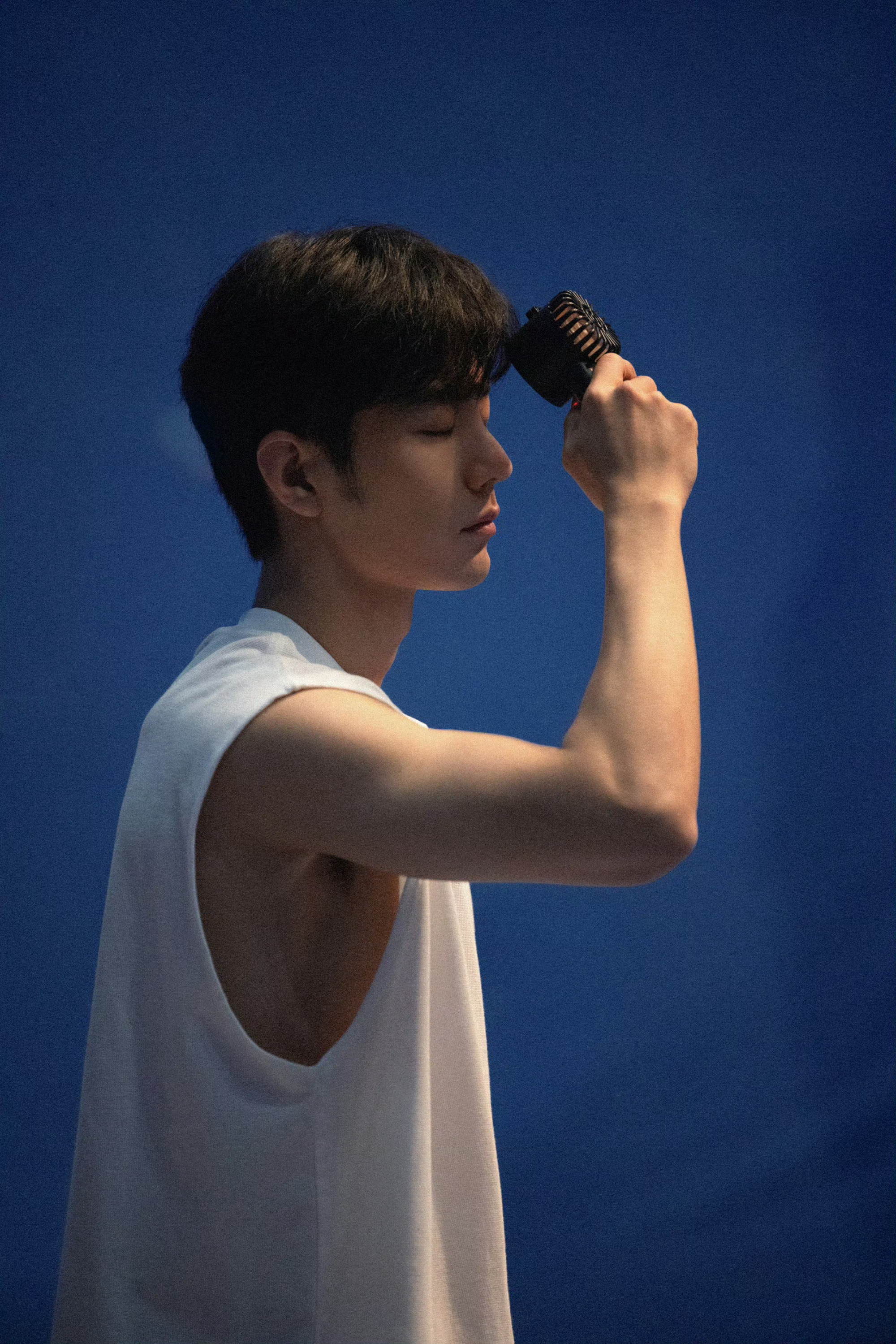 肖战工作室本月互动人数  肖战工作室近30天视频播放量  肖战工作室近30天视频