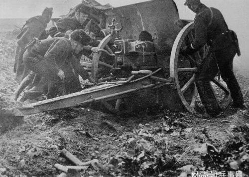 美国喊“结盟自救”就是慌了！霸权套路玩不转，盟友早看透了。
 
美国权威刊物《外