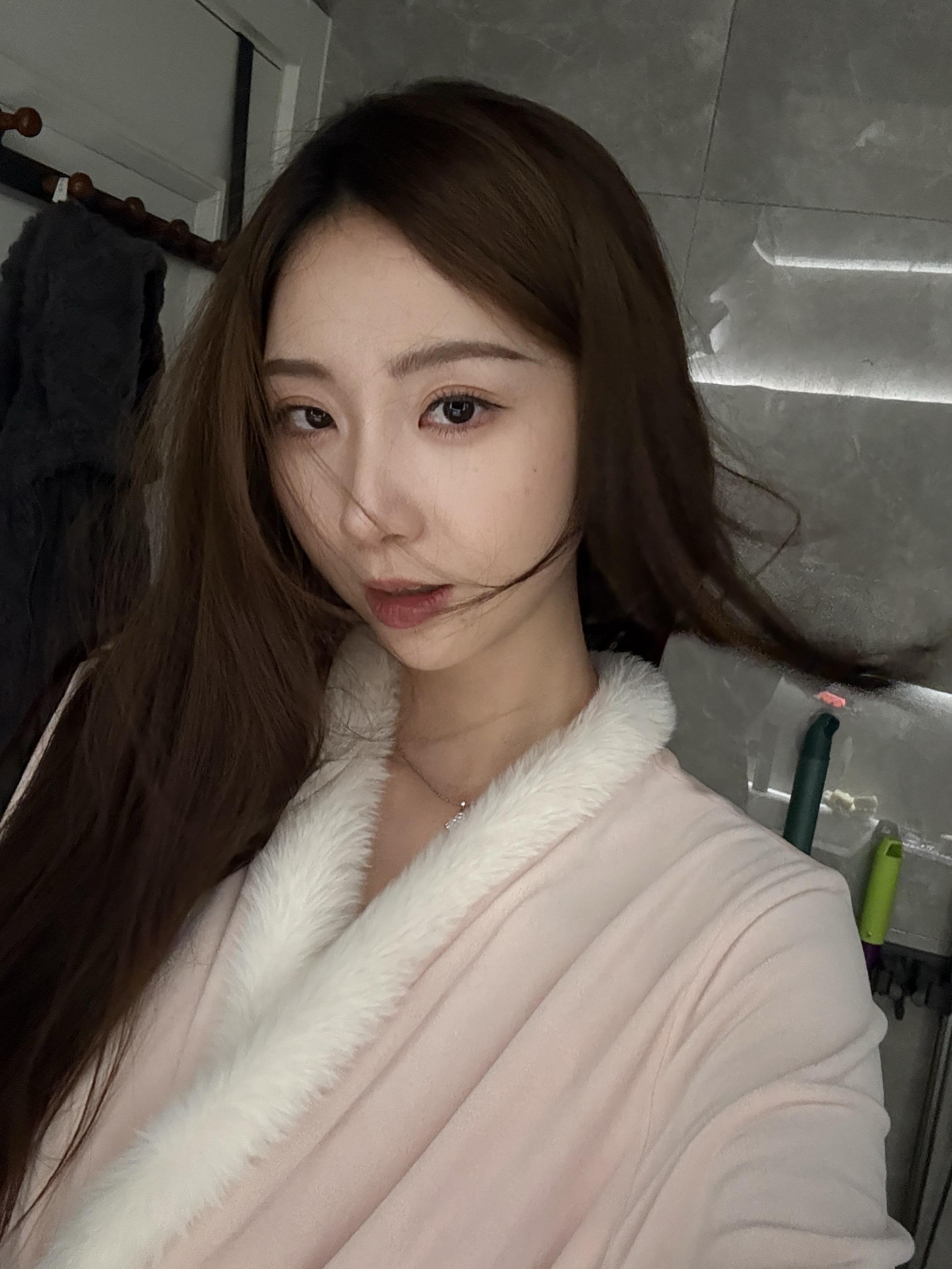 卸妆前的最后一拍