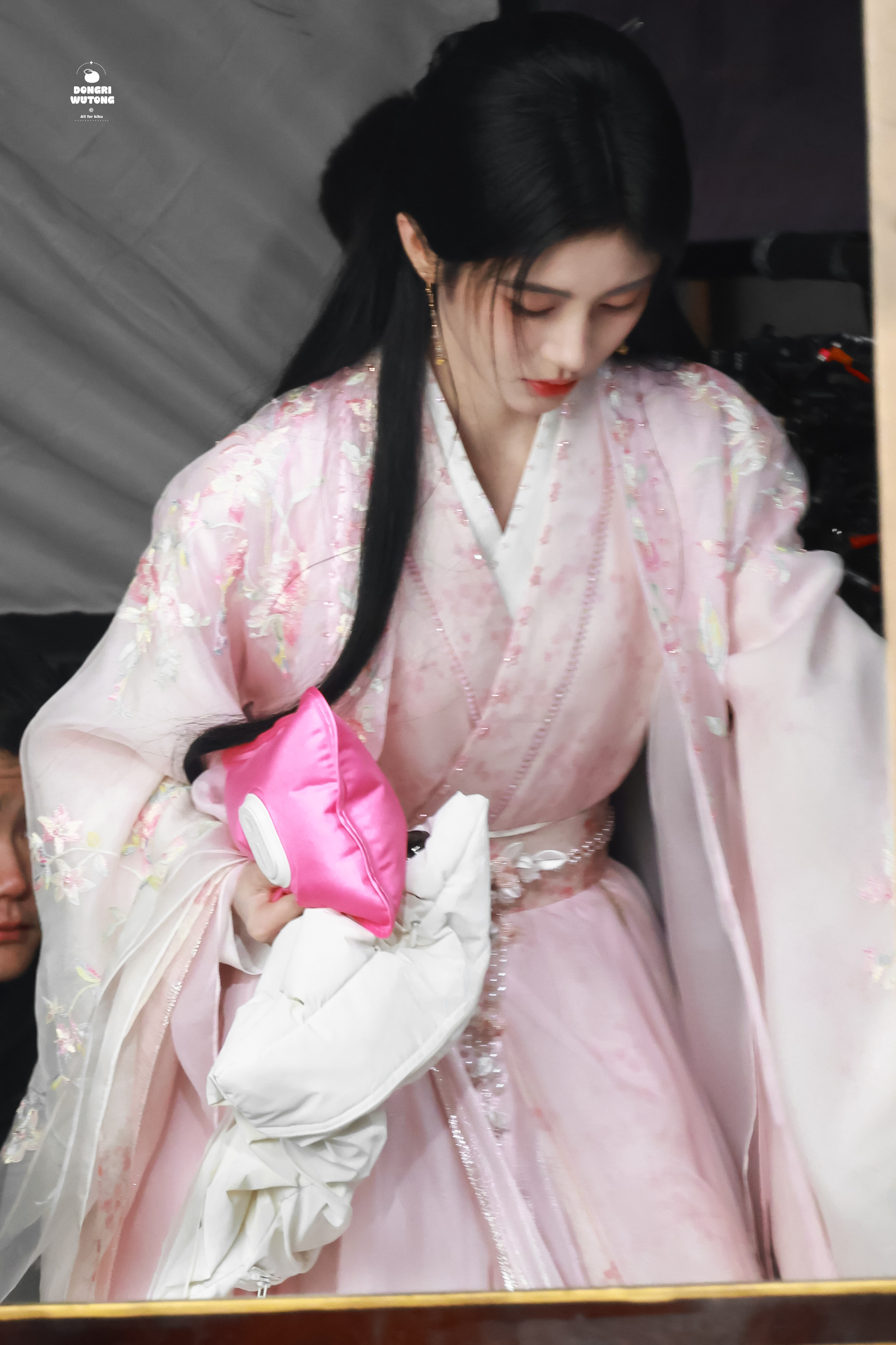 鞠婧祎直播鞠婧祎她的脸像自带磨皮一样 萌宝儿 萌宝儿 ​​​