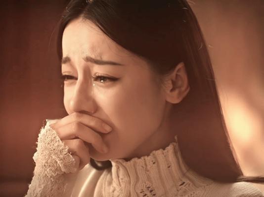 巴紫哭戏爆发戏有个共同点