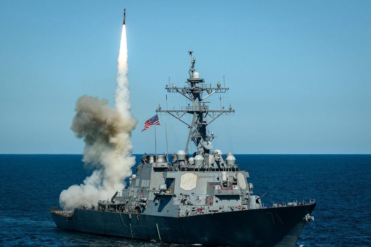 英国《金融时报》称，美国总统特朗普已正式签署指令，对委内瑞拉启动