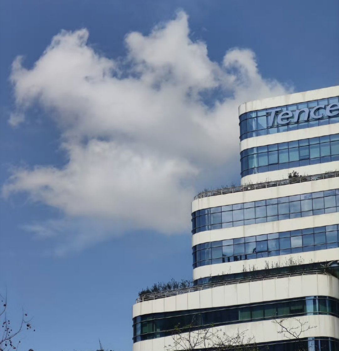 周末两天雨，周一大太阳成都这天气真让人抓狂…成都下周还有一次降温上啥班嘛，快出来