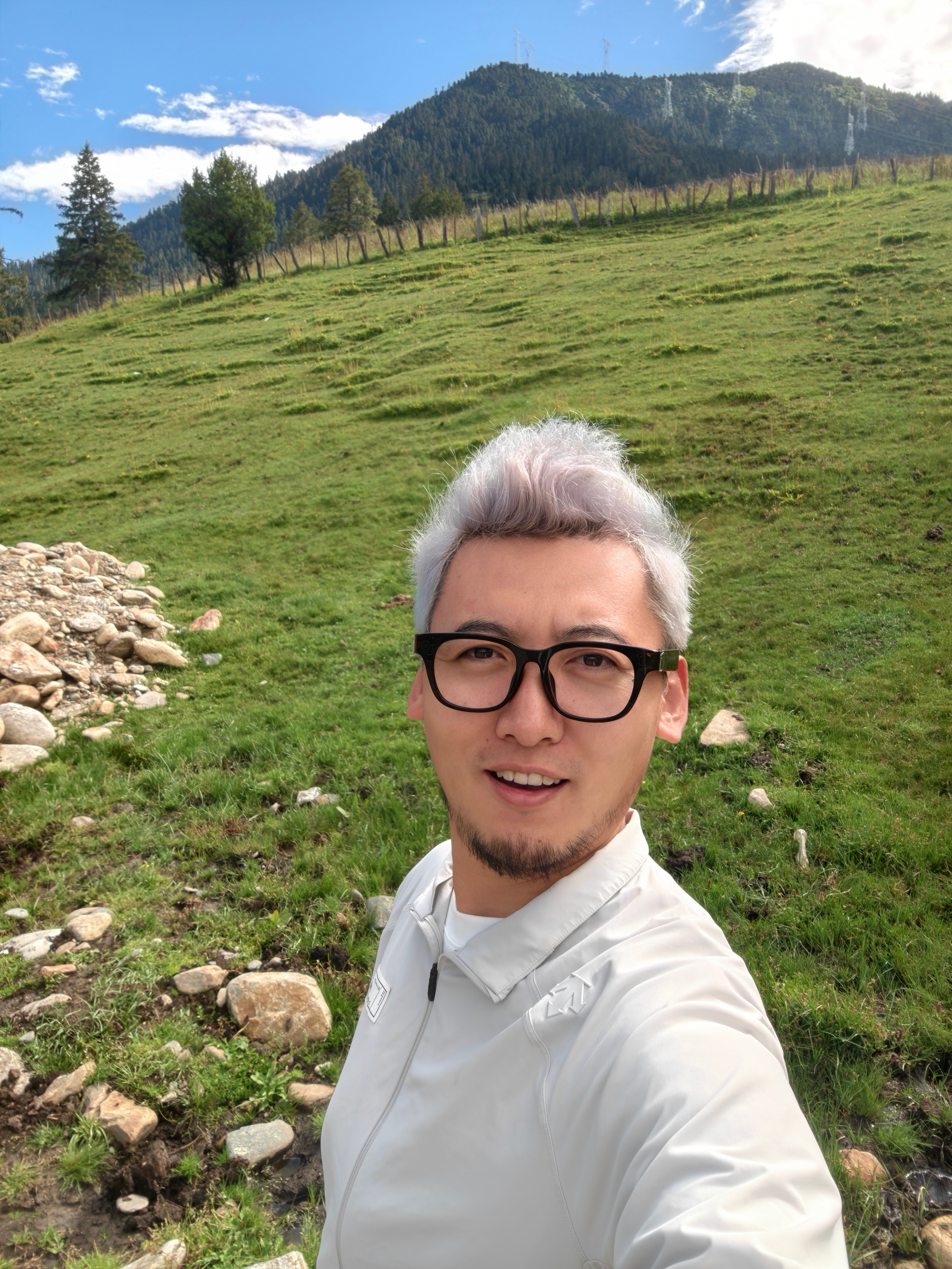 就问你们背景假不假！大v聊车 林芝·鲁朗田园风光