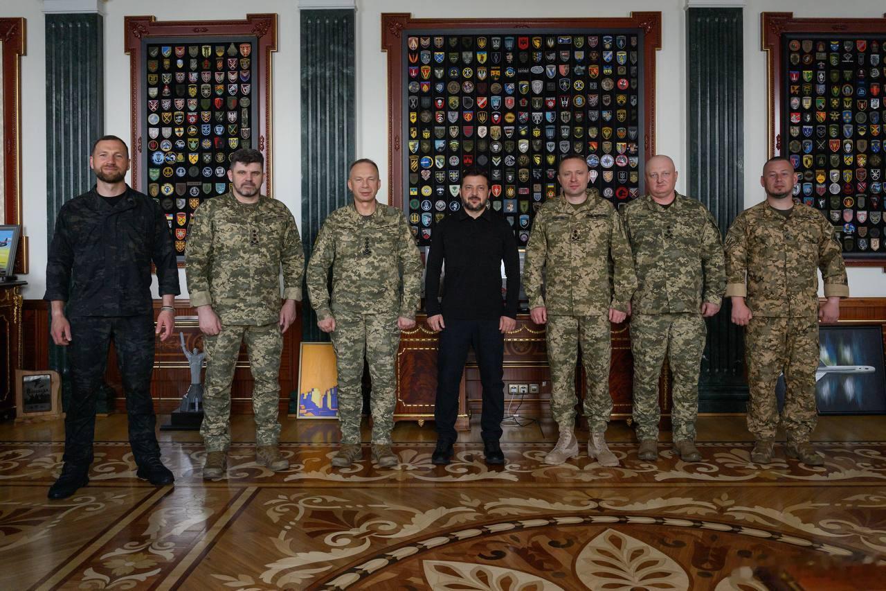 顾全大局，顺利交接班。泽连斯基任命乌军总司令关注俄乌局势最新进展俄乌冲突