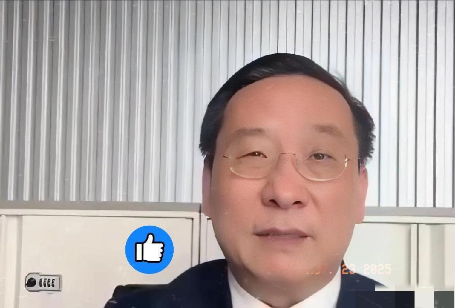 高志凯教授观点再次冲上热搜。
高志凯教授认为:
应该采取多种反制措施对付日本  