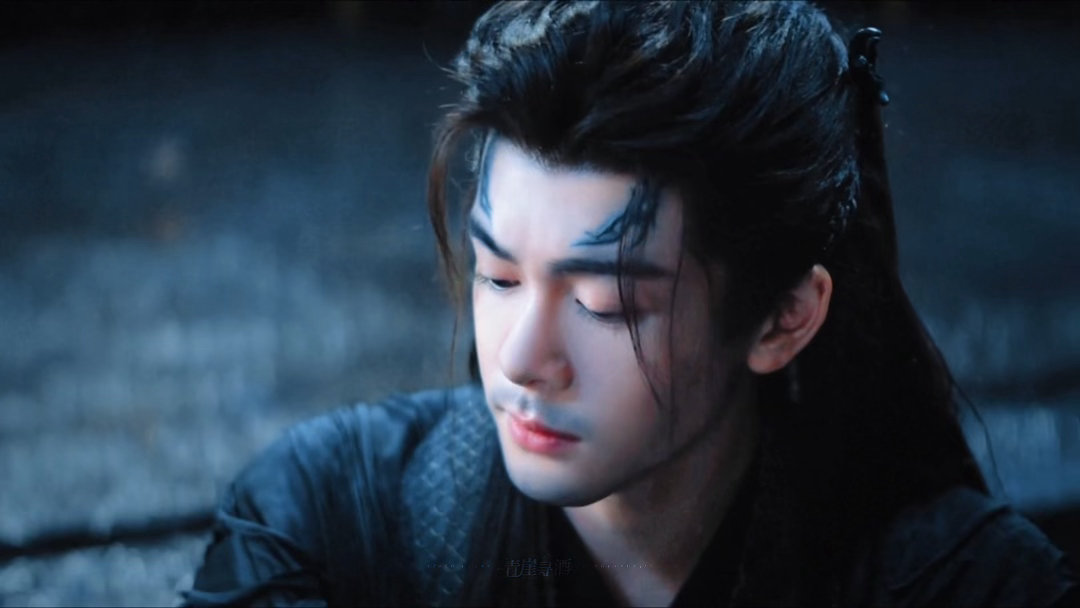 曾舜晞有胡茬后更苏更帅更有张力溺死在武拾光的眼神里了从干净少年到成熟氛围感，胡茬