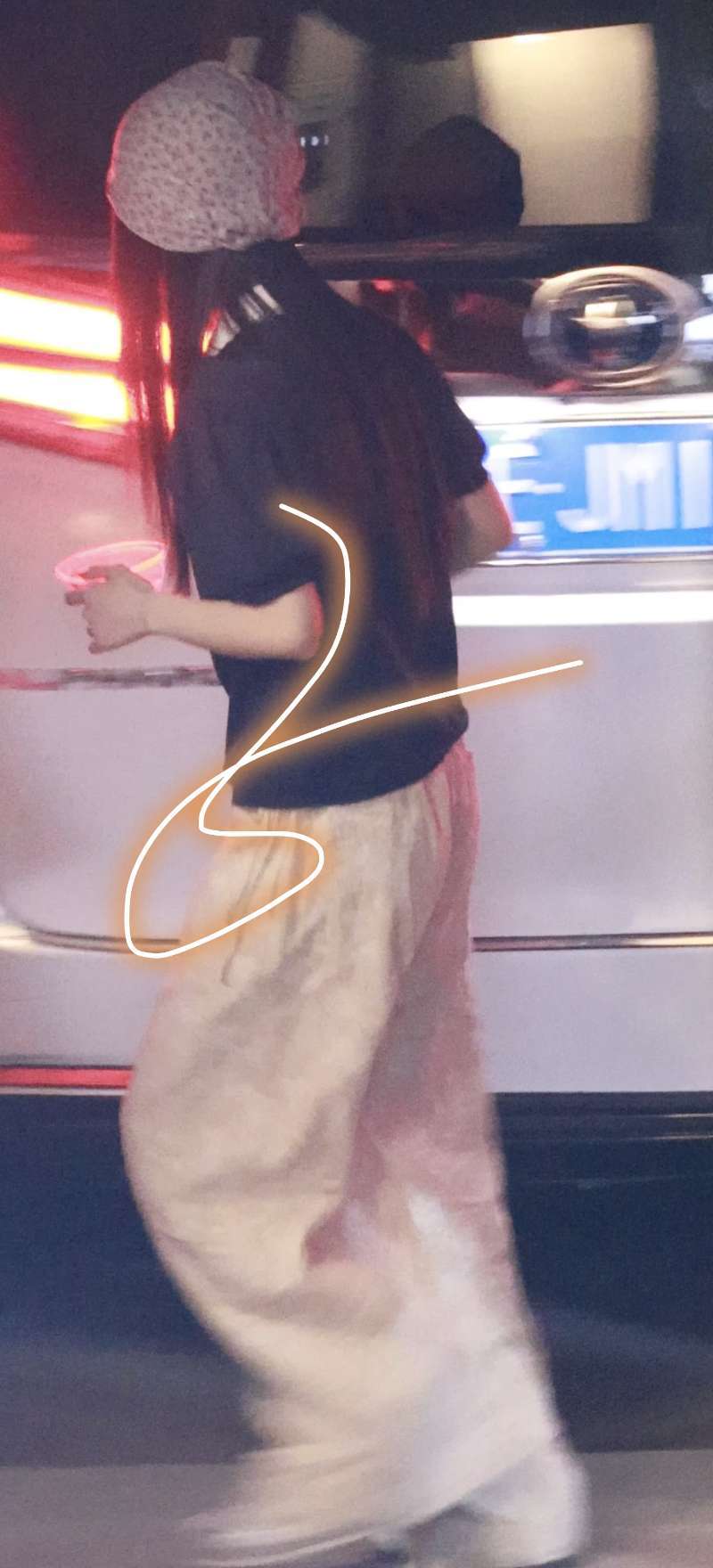 现在才吃饭嘛 