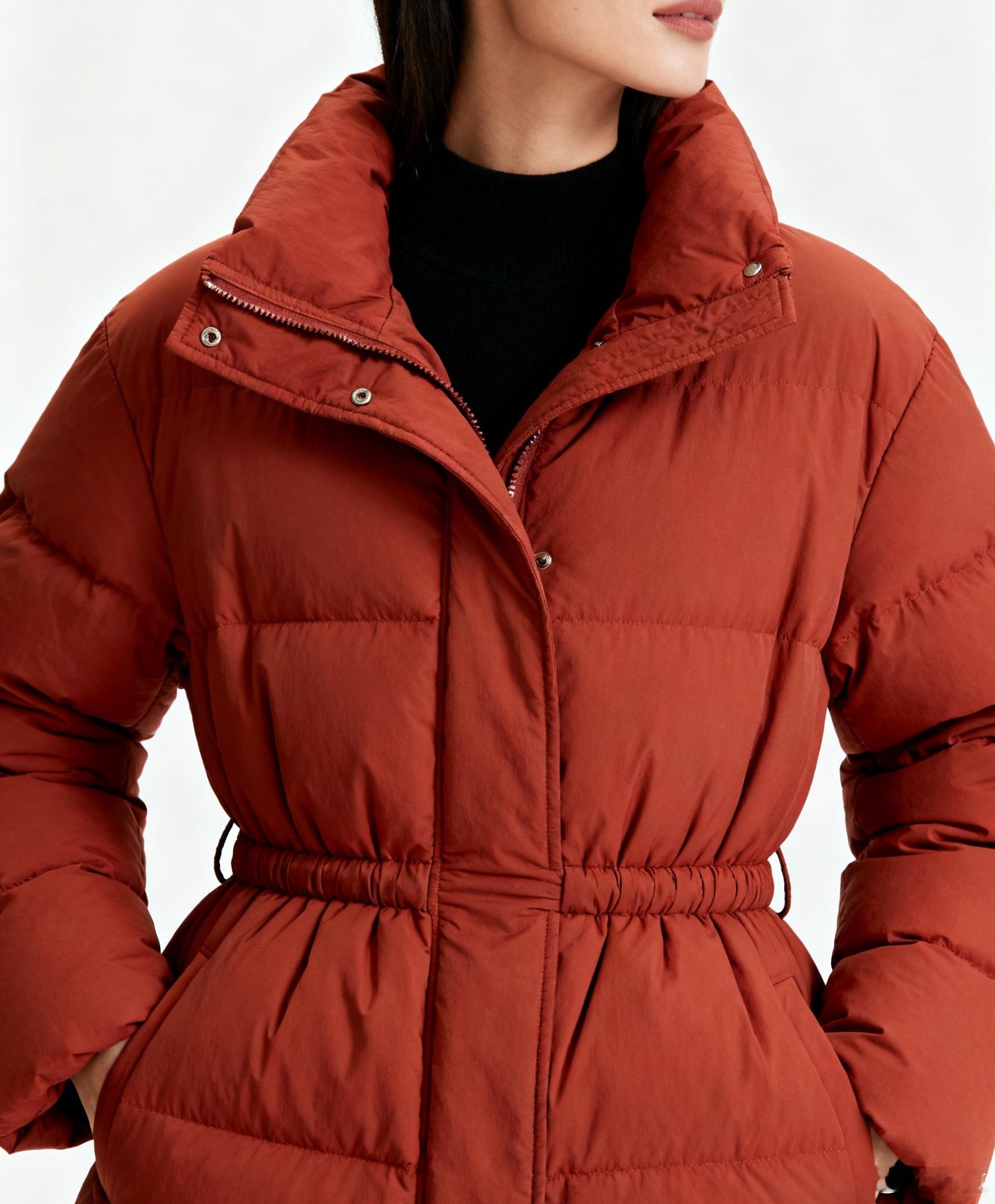 冷冬裹暖色系羽绒服真的双重治愈！焦糖棕贴肤显元气，日落橙自带柔光滤镜，奶黄调像揣