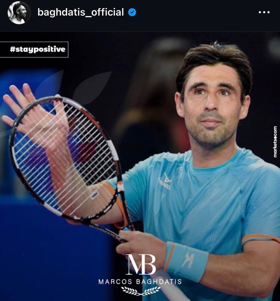 郑钦文与巴格达蒂斯合作从前方图来看，前澳网亚军、最高排名世界第8的塞浦路斯名宿巴