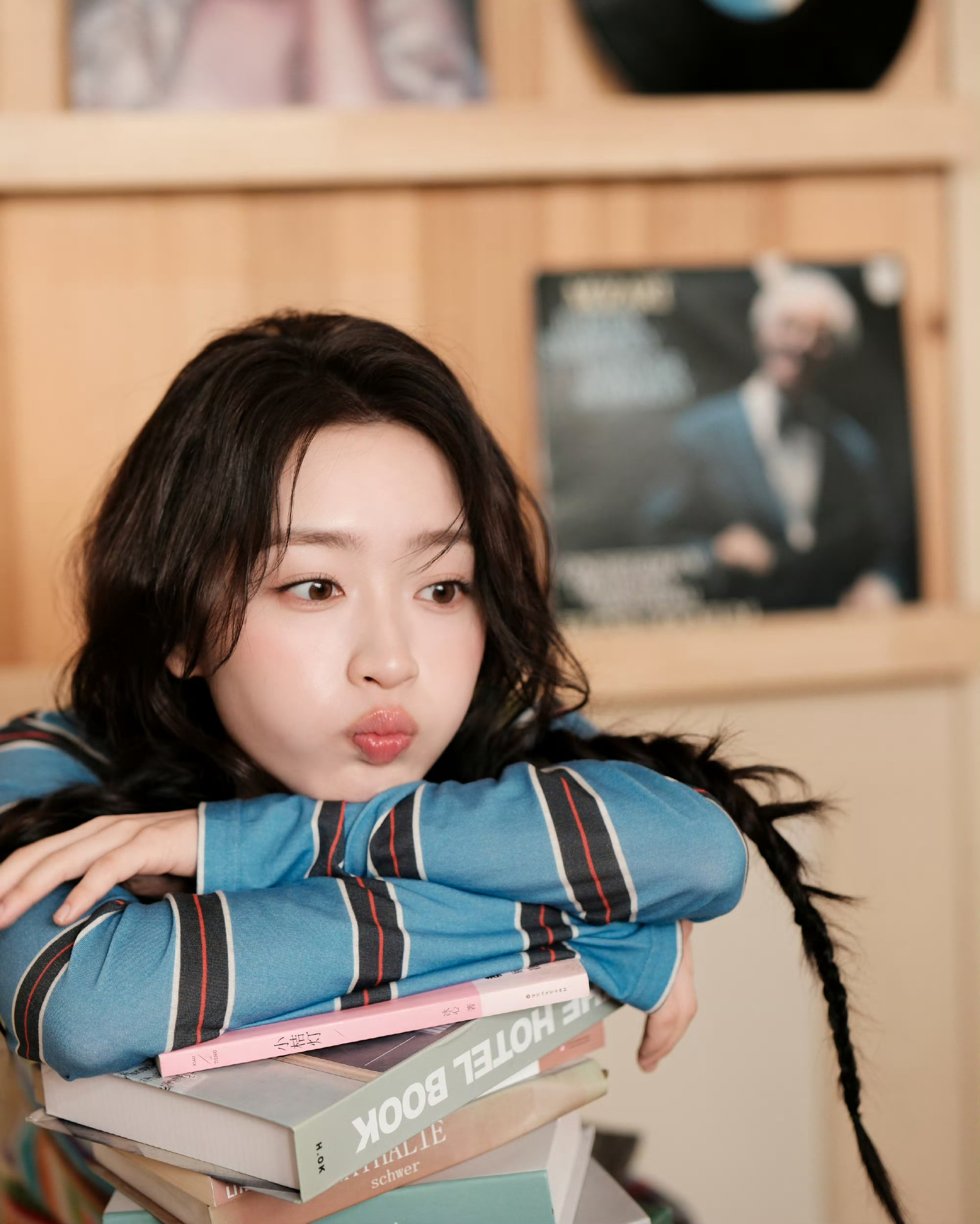 邓恩熙居然才21岁邓恩熙21岁庆生照邓恩熙居然才21岁不会只有我知道吧！！ 