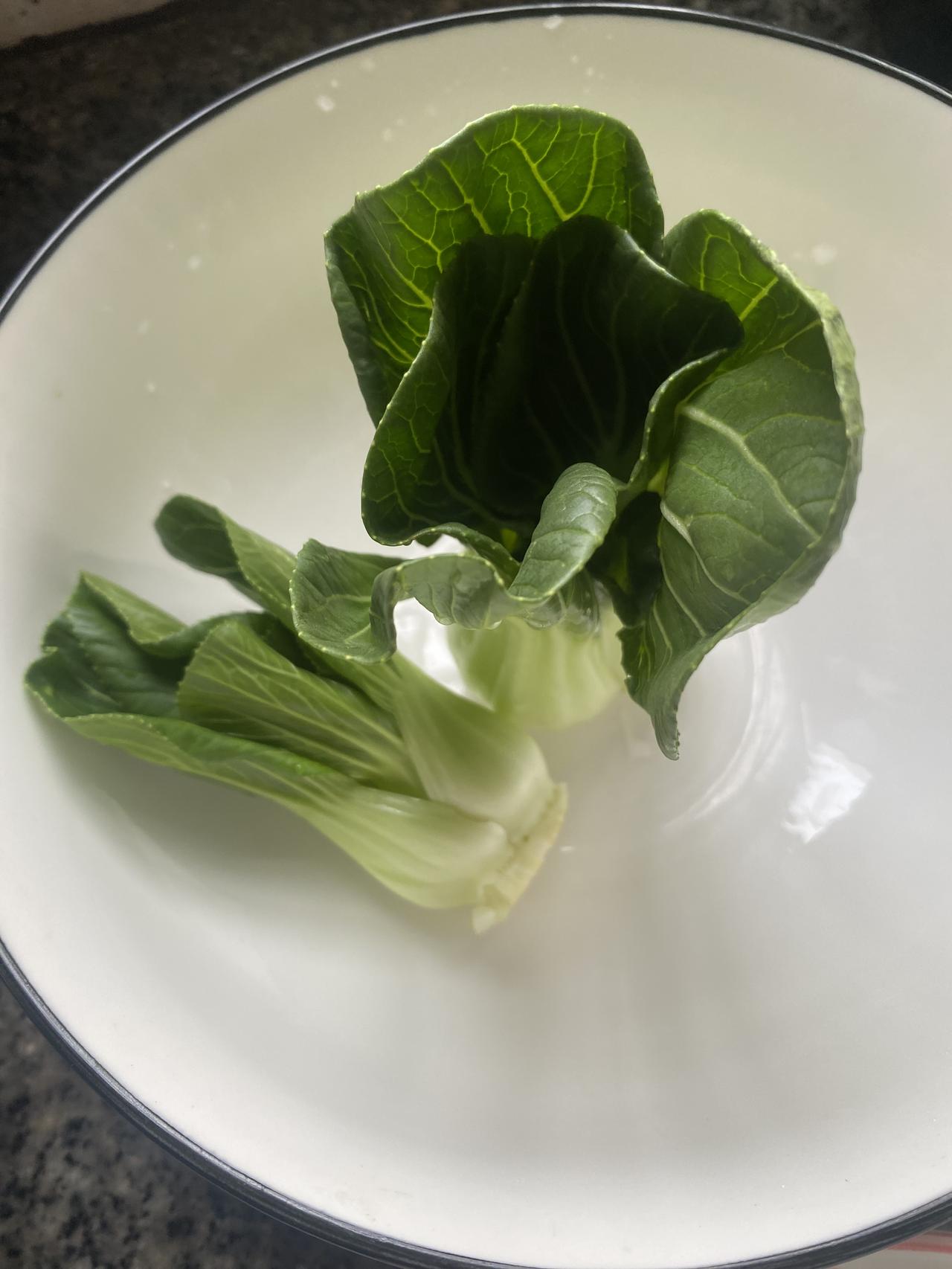 老伯解物｜最近天天吃的上海青竟然拿过国奖
因为控制饮食与营养，钙含量丰富的上海青