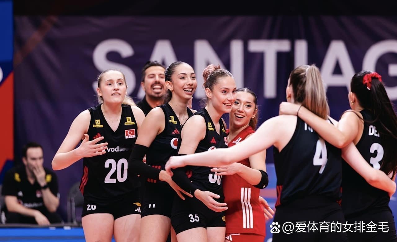 2026女排U17世锦赛韩国女排1-3（25-21/25-27/22-25/17