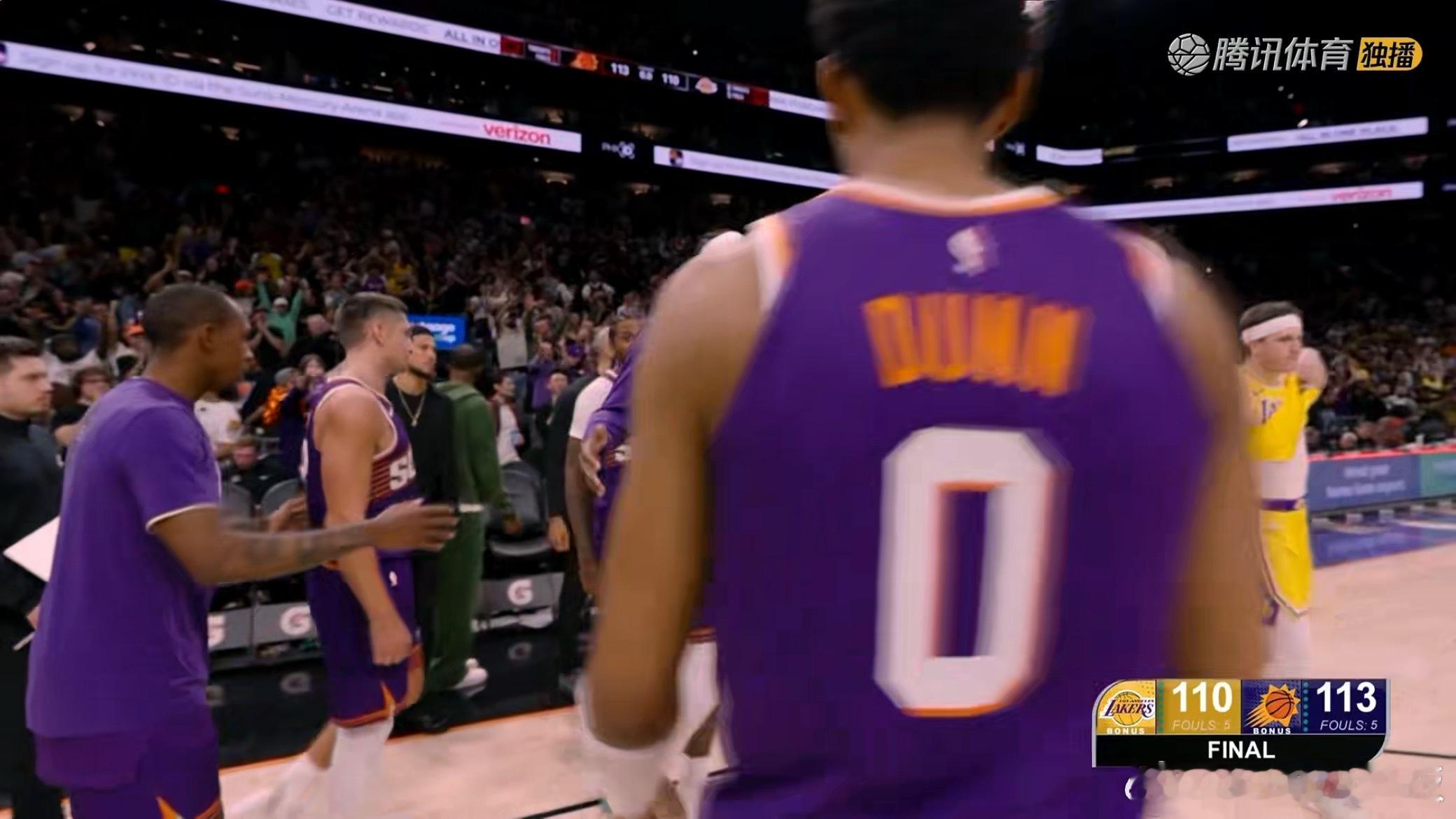 可惜啊！里夫斯的机会出来了湖人vs太阳