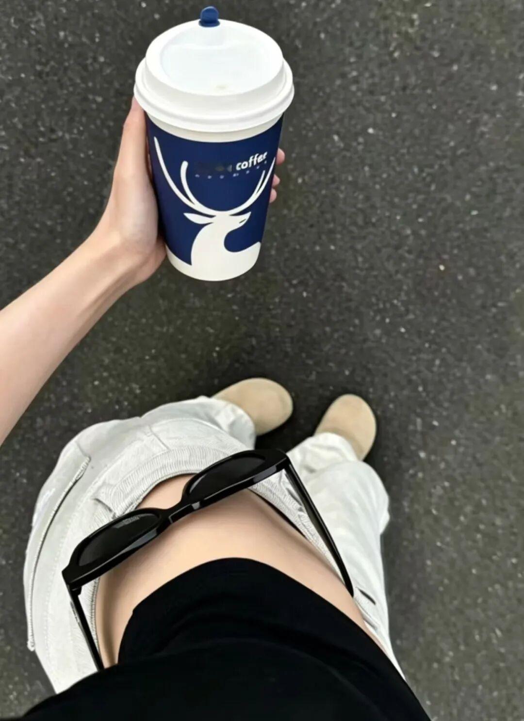 𝐏𝐥𝐨𝐠𝐠𝐠 🀅🀅🀅╭♡再小的努力乘以365天，都会变得很了不