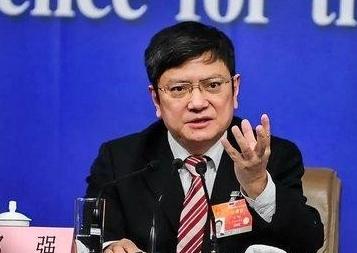 “浙大教授”郑强，曾再次抛出惊人言论！他曾说：“中国是人口大国、劳动力大国，人工