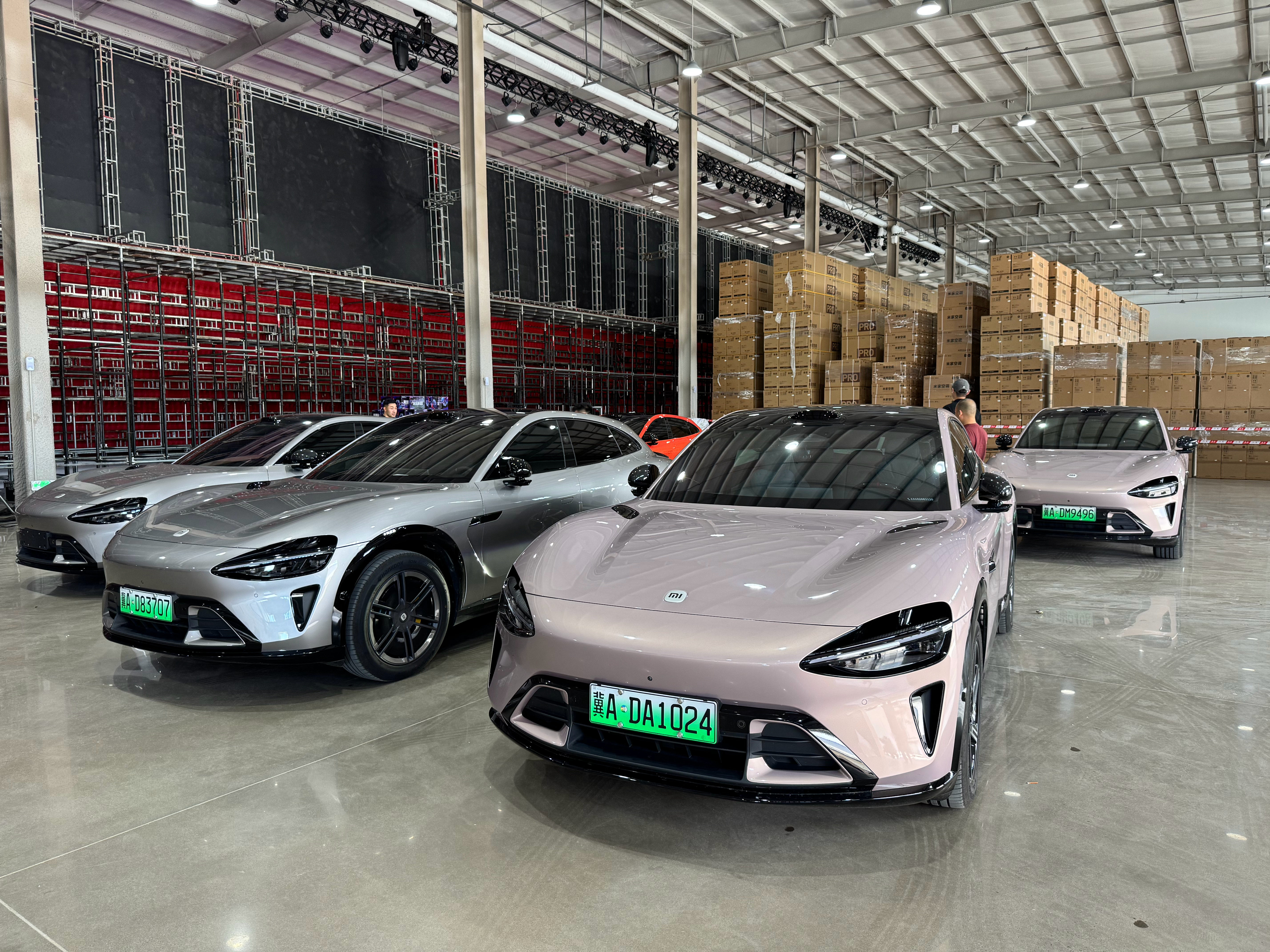 早，我已经把我的小米YU7送来打工了，我回家，车子自己会赚钱[doge] ​​​