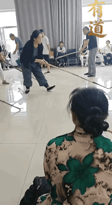 在空调房里学三个月，还不如去地头干一天活来的实用。
