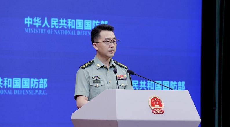 底线绝不退让！国防部把话撂明，祖国统一大势谁也拦不住！

9月4日下午，国防部新
