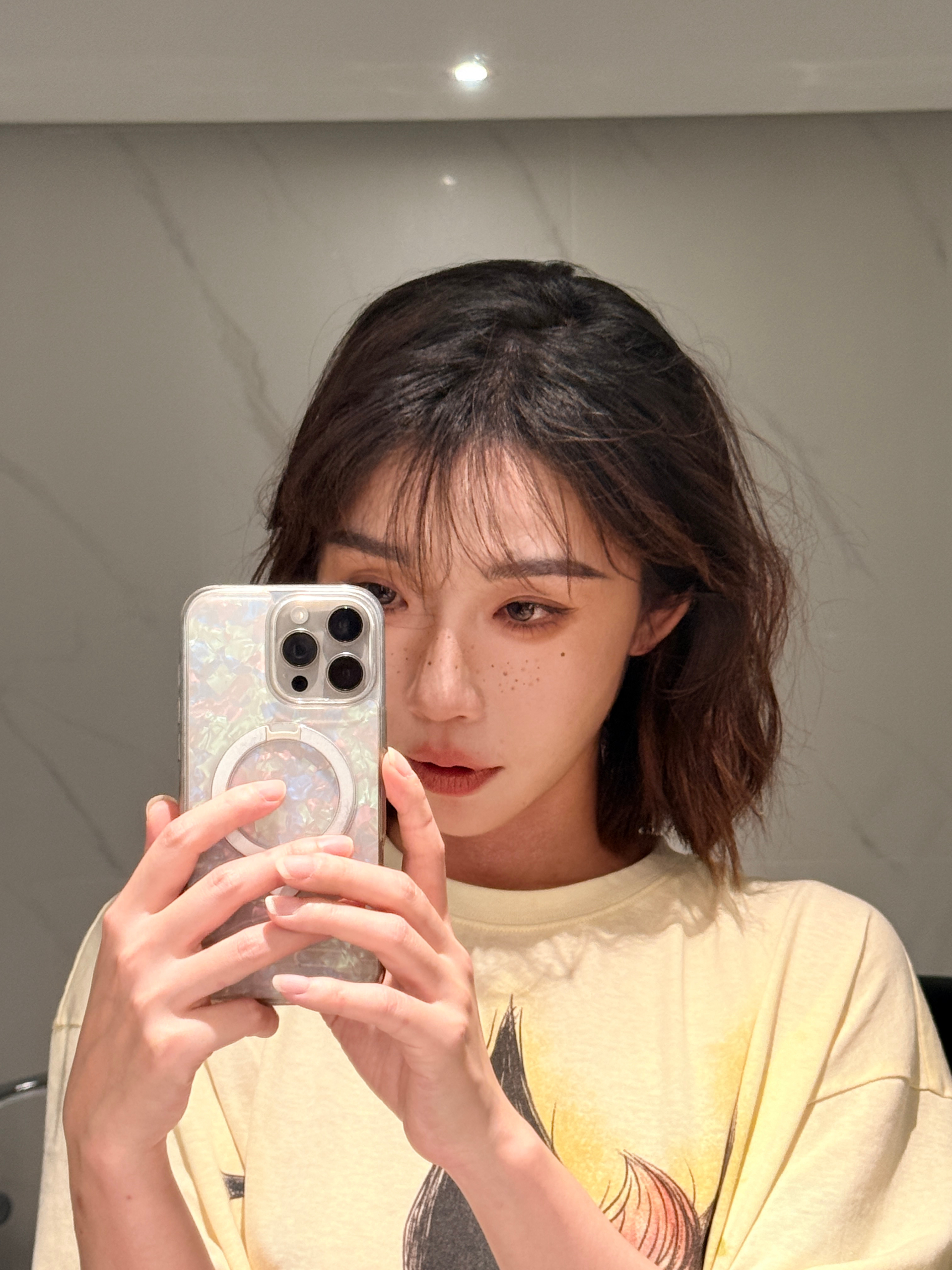 刘恋曾是奥美总监 刘恋真的好厉害呀！在奥美做到总监的职位，现在自己的音乐事业发展