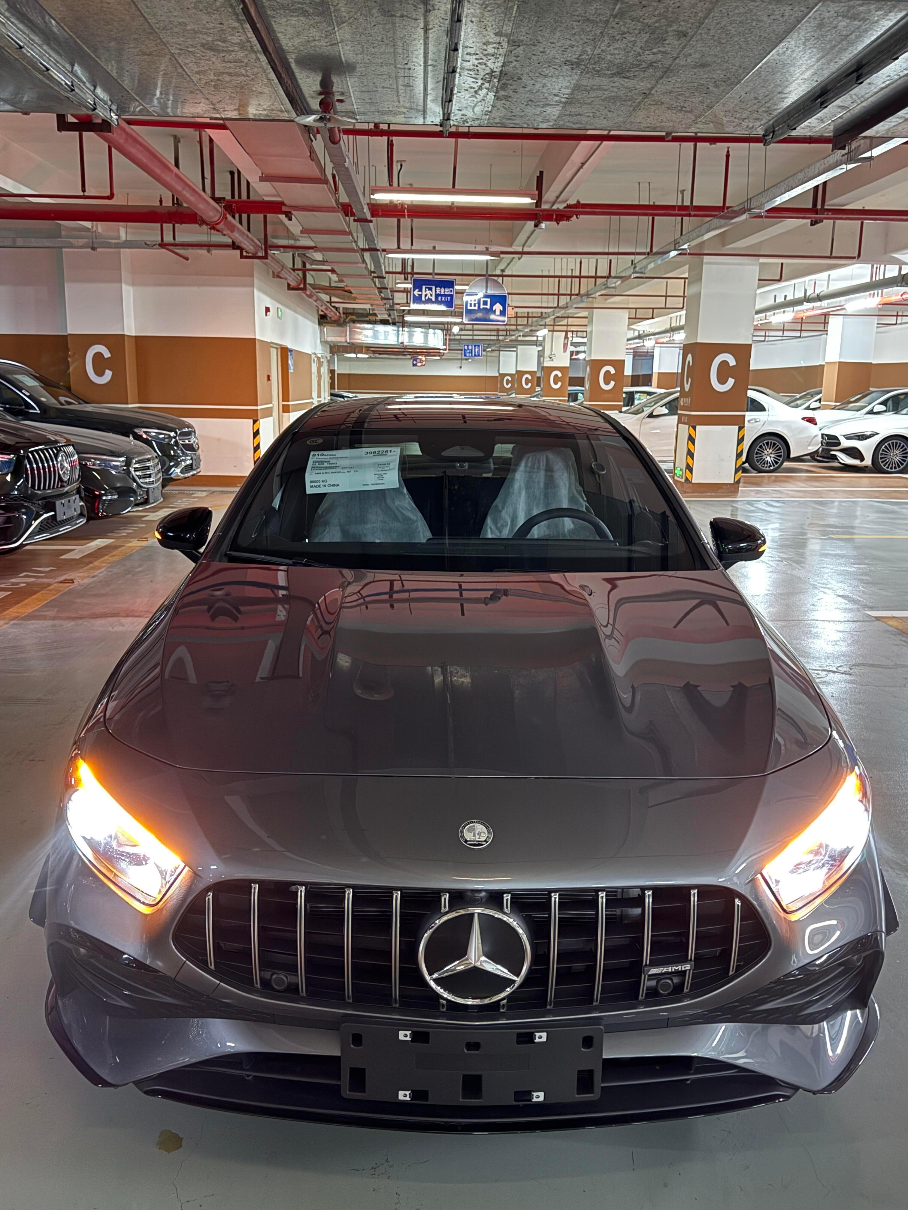 2X多万的AMG A35L卖一台少一台啦～抓紧时间上车啦…