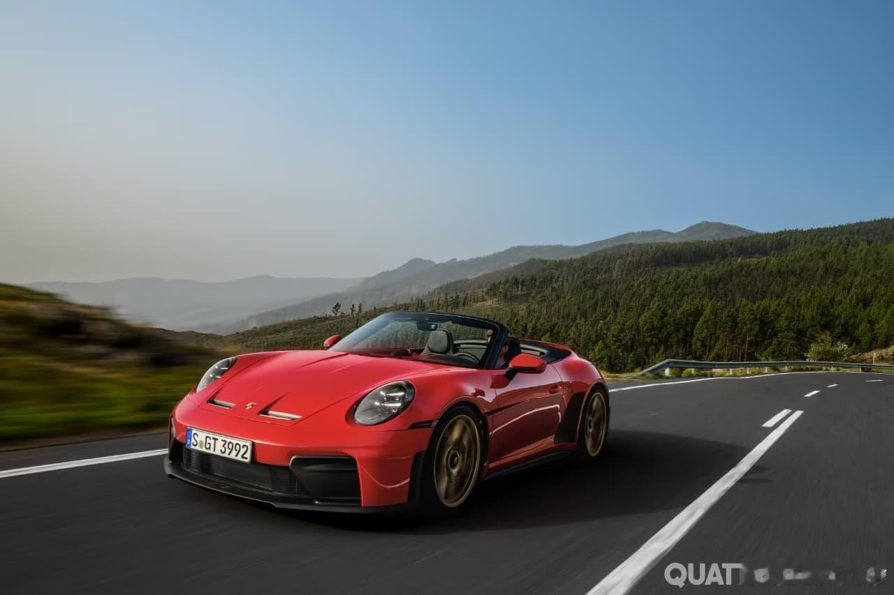 大v聊车 保时捷全新911 GT3敞篷版实车曝光✨经典自吸六缸+手动变速箱加持，