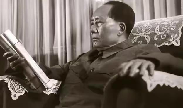 1948年大决战在即，毛主席突然下令枪毙手下大将：谁求情都不行。1948年，大战