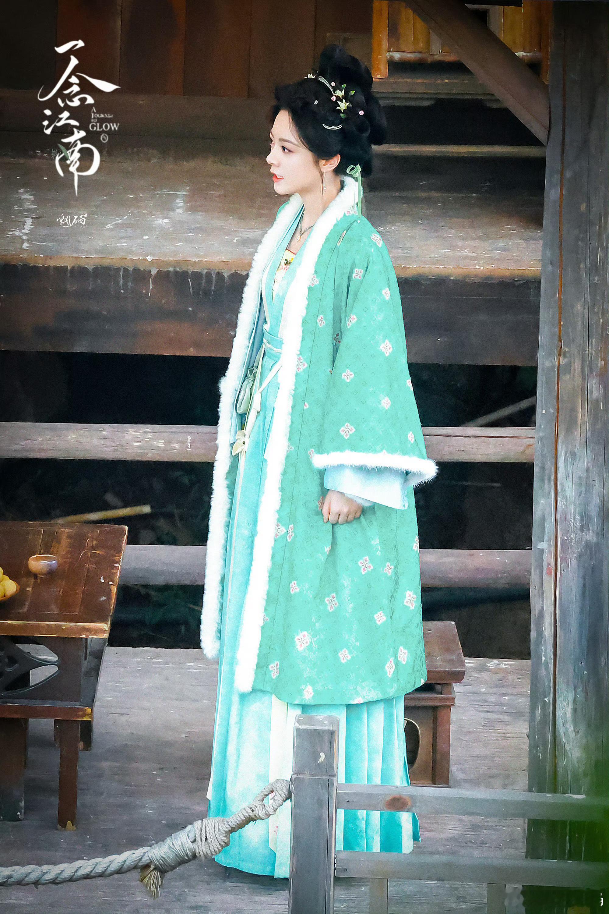 赵今麦[超话] zjm赵今麦一念江南zjm赵今麦楚听雨小猫不是太笨，只是太爱你​