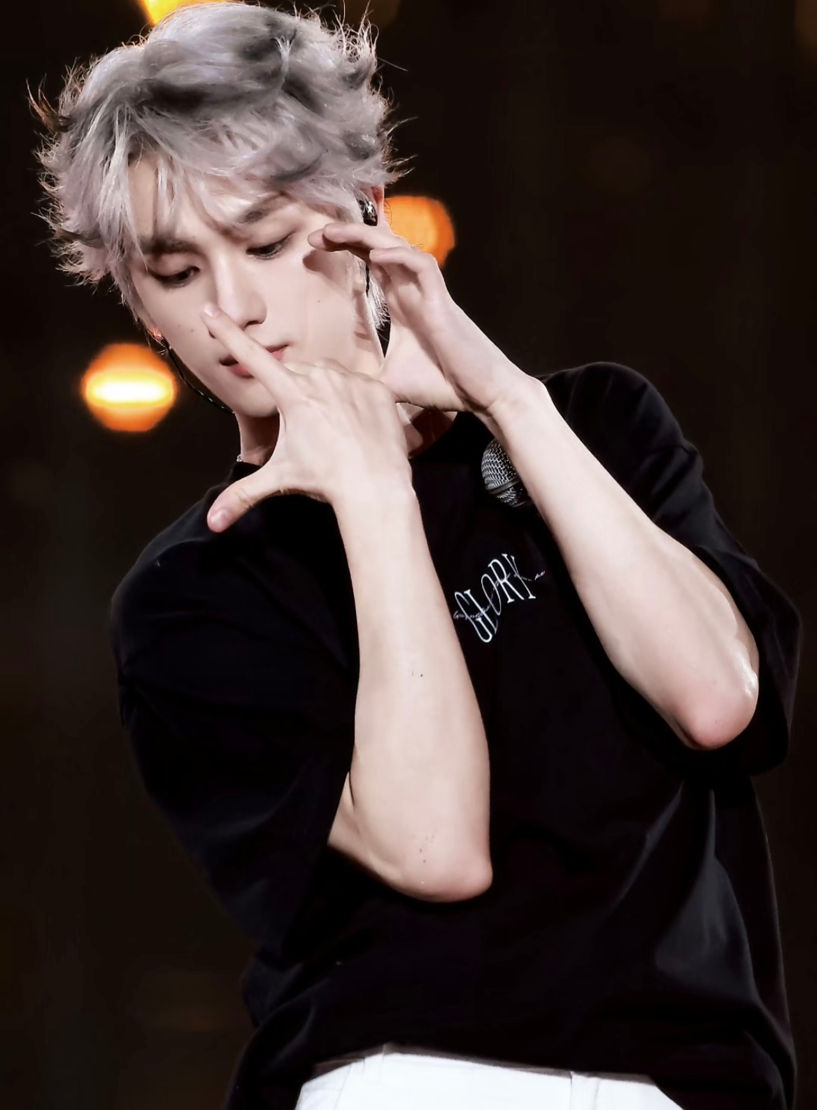 丁程鑫520歌曲是婚礼必备曲啥意思吧啊啊啊！！现在只想说 i do～丁程鑫