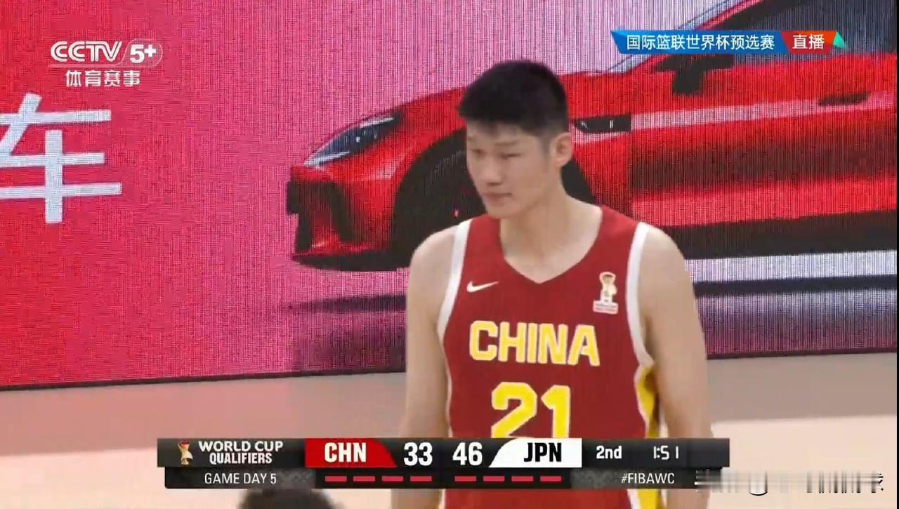 中国男篮主帅郭士强必须提高胡金秋的战术地位！在今天中国男篮主场迎战日本男篮的比赛