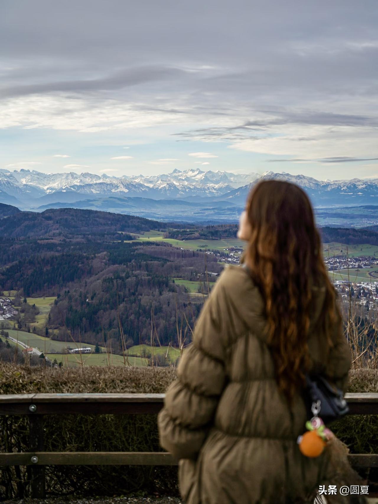 睡不着！突然想到前两天
有个姐姐指责我说我这样的 没有男人会要我 说不可能会有人