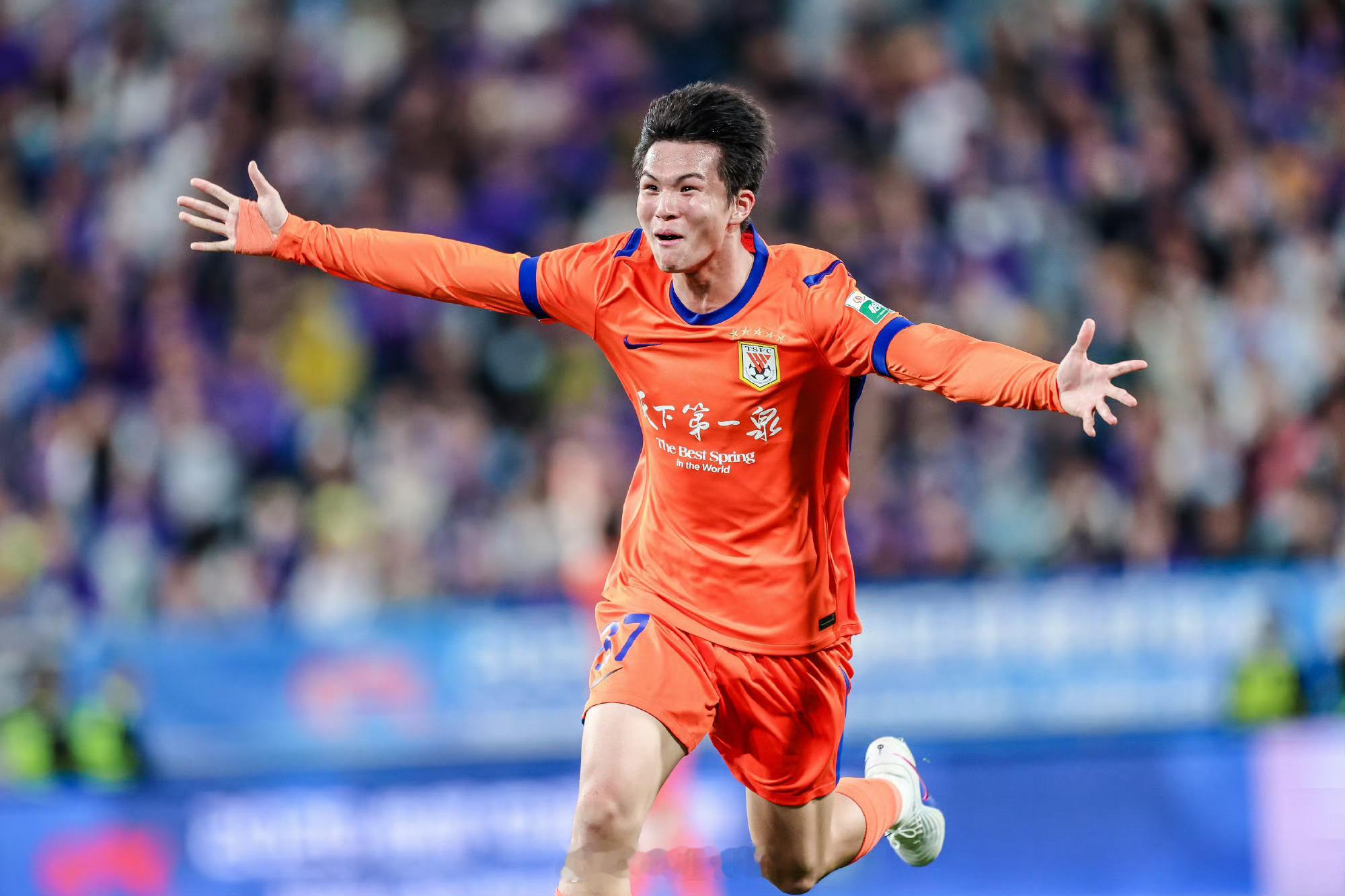 山东泰山天津津门虎vs山东泰山 恭喜陈泽仕中超处子球继续加油