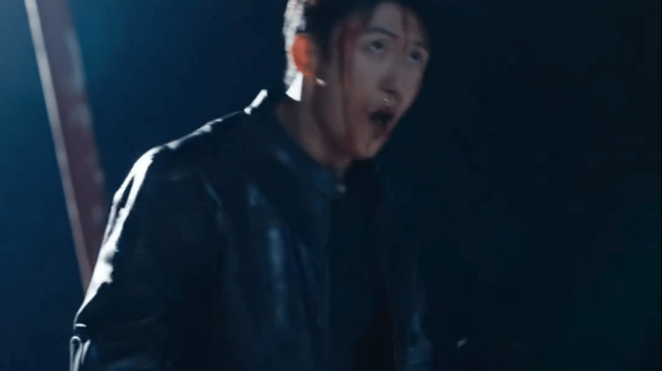 黄景瑜第一次演这么苦的角色 以前看黄景瑜都是西装革履或者军装笔挺，这次张小满可好