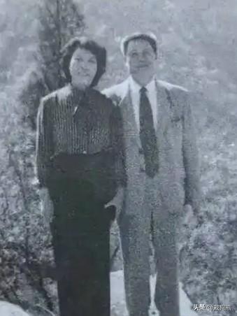 贾富元是大寨郭凤莲的丈夫，他1942年出生，是一位军人出身，两人均为山西省昔阳县