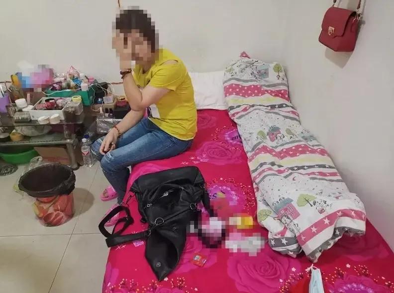 女子找不到工作，在自己出租屋卖淫，最低一次30元1个月获利数千元

小芳出生在一